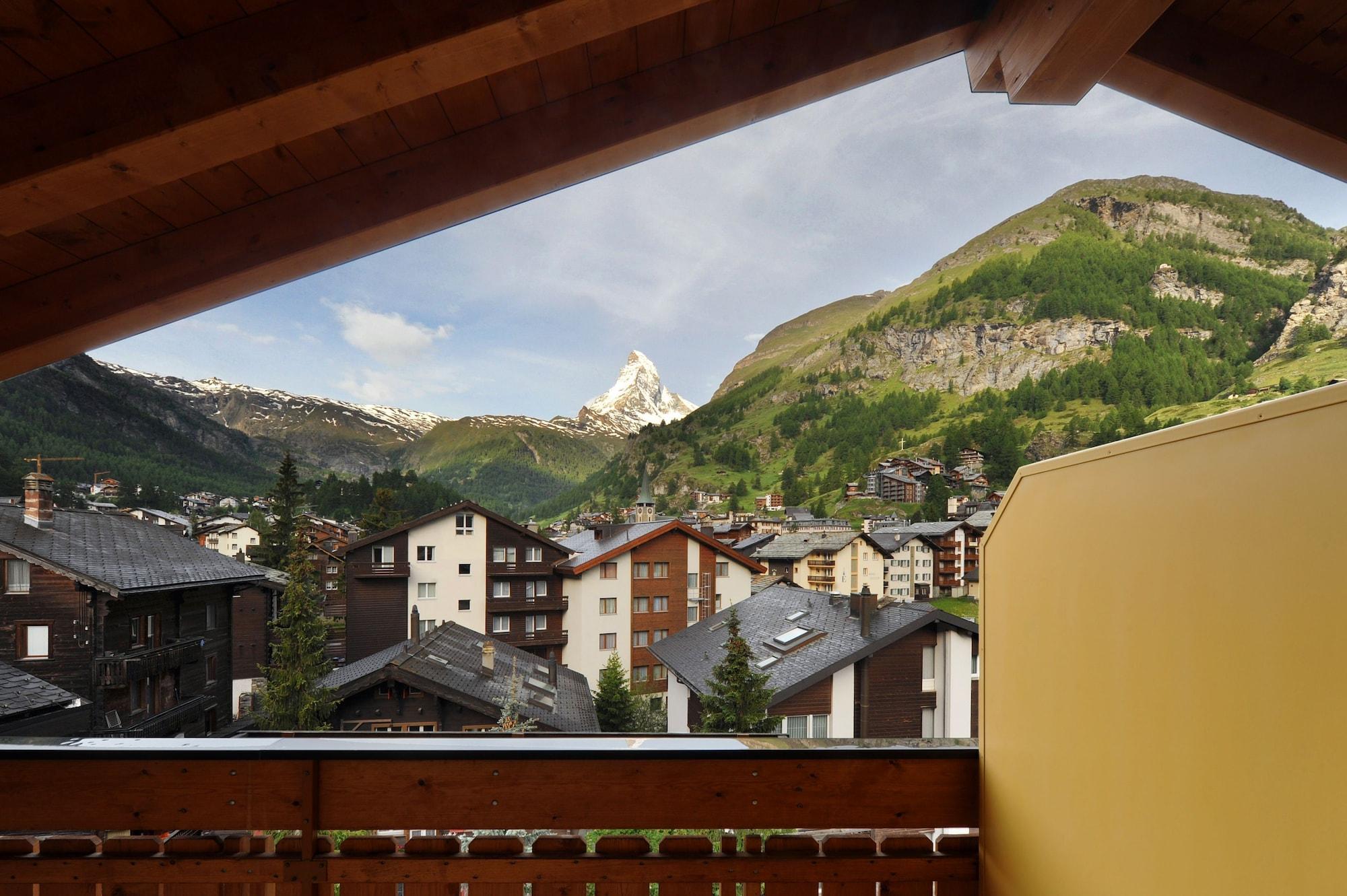 Alpine Hotel Perren Zermatt Zewnętrze zdjęcie